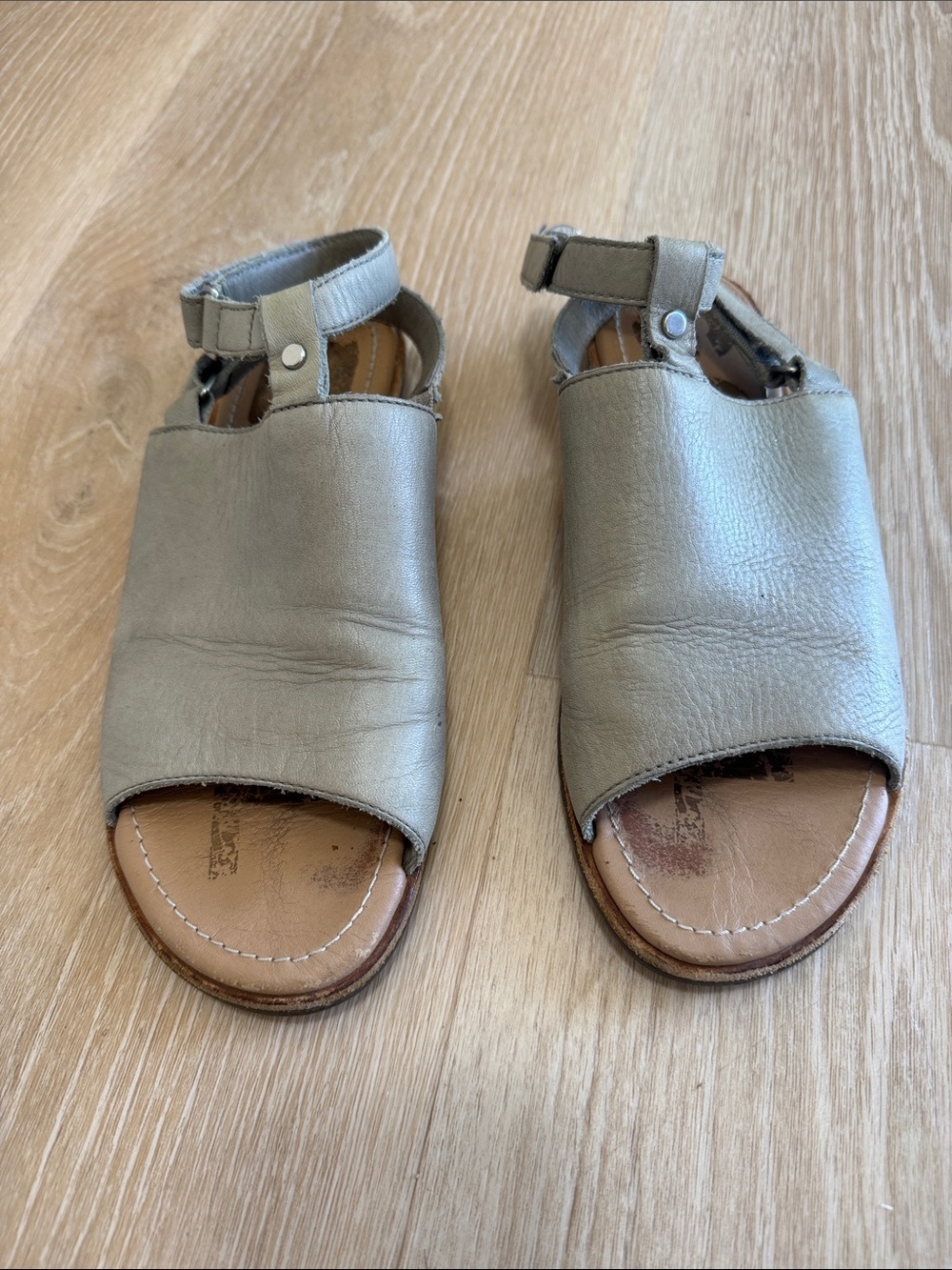 Sorel Metallic Silver Open-Toe Leather Sandals